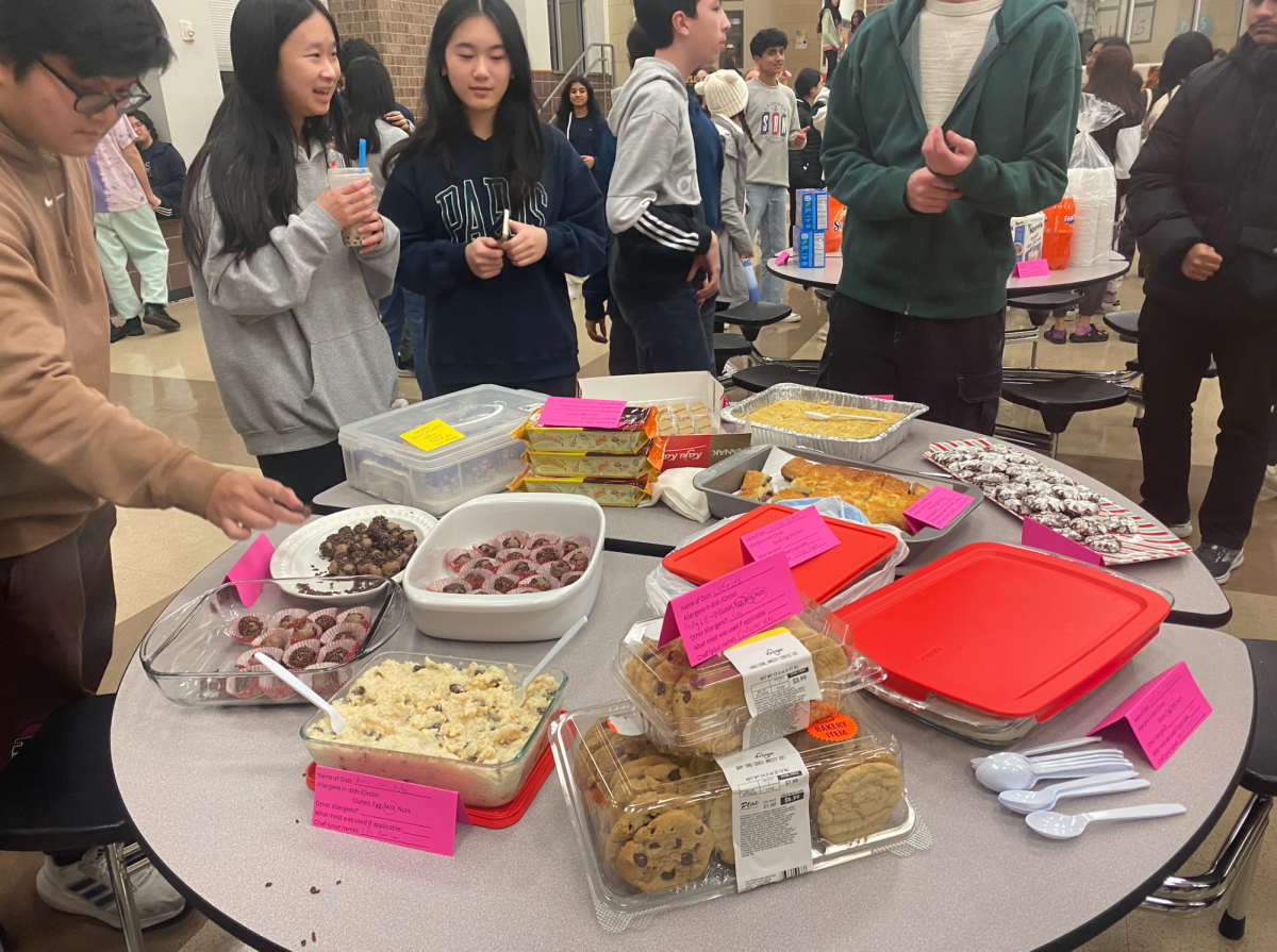 All of fine arts had the opportunity to socialize and share their culture at a multicultural potluck. This is the first time since the pandemic that the fine arts department was able to join together in a social.